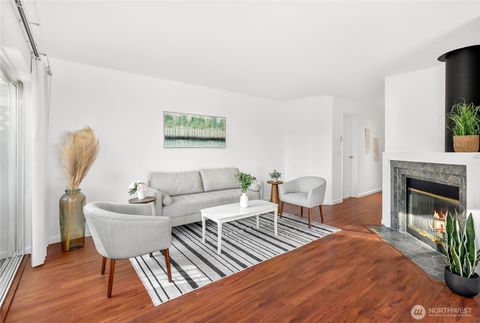 Photo of 26266 114th Lane #31, Kent, WA 98030 (MLS # 2470190)