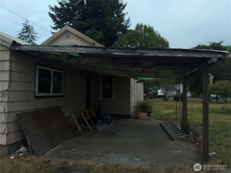1507 Park Avenue