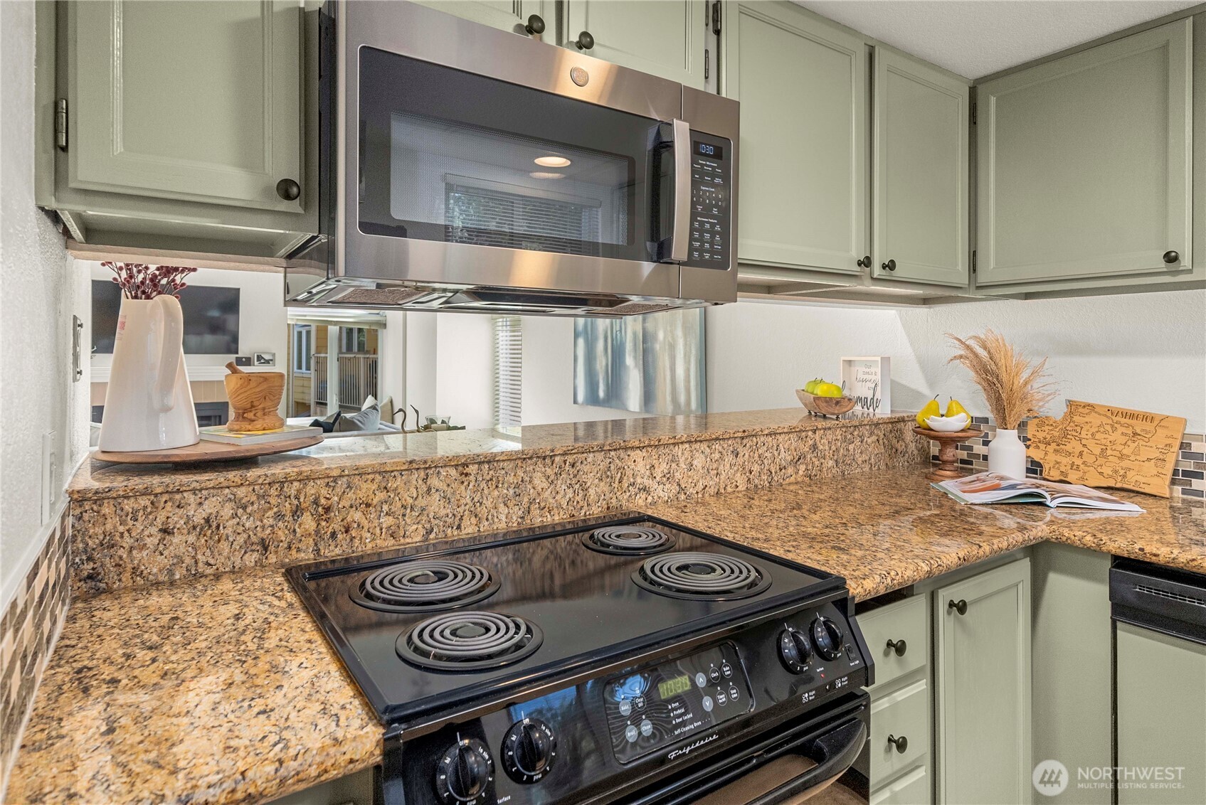 7280 W Lake Sammamish Parkway NE 4-206