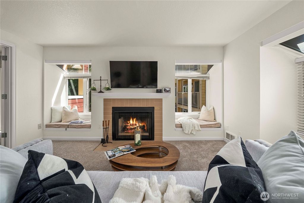 Photo of 7280 W Lake Sammamish Parkway NE #4-206, Redmond, WA 98052 (MLS # 2414002)