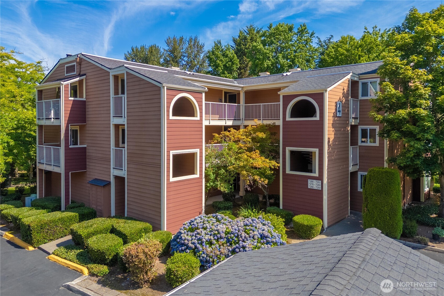 7280 W Lake Sammamish Parkway NE 4-206