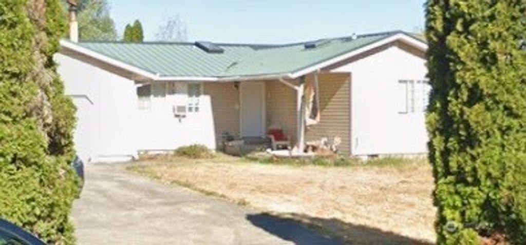 Photo of 9947 Harold Court SE, Yelm, WA 98597 (MLS # 2486719)