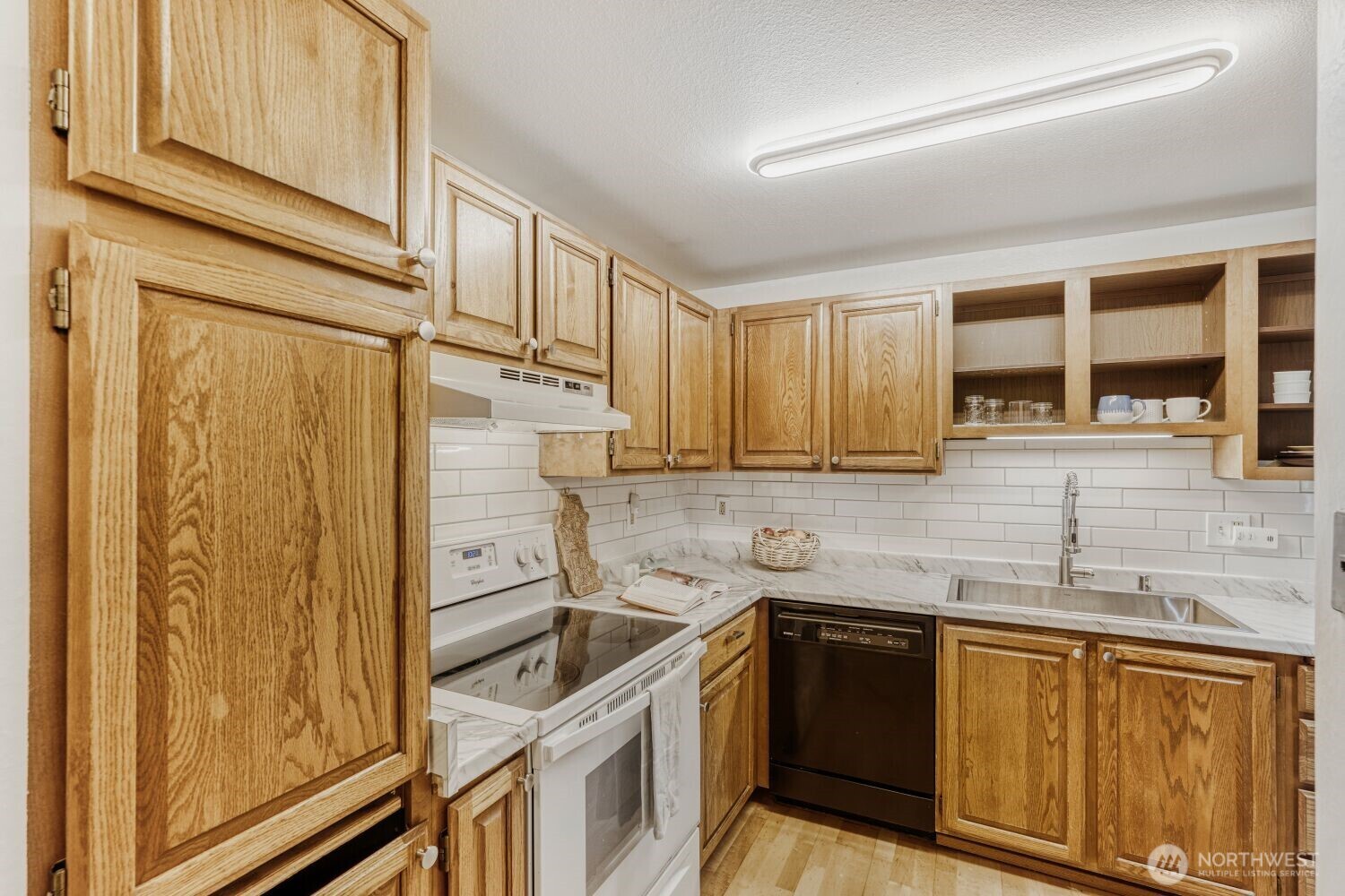 3501 SW Holden Street 303