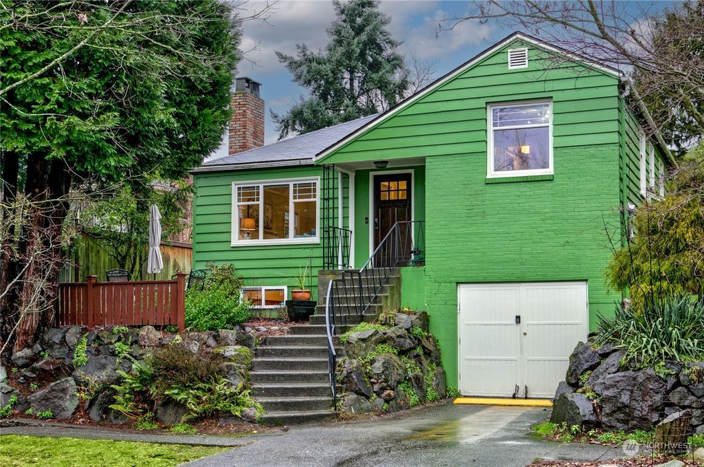 Photo of 722 N 73rd Street, Seattle, WA 98103 (MLS # 2193559)