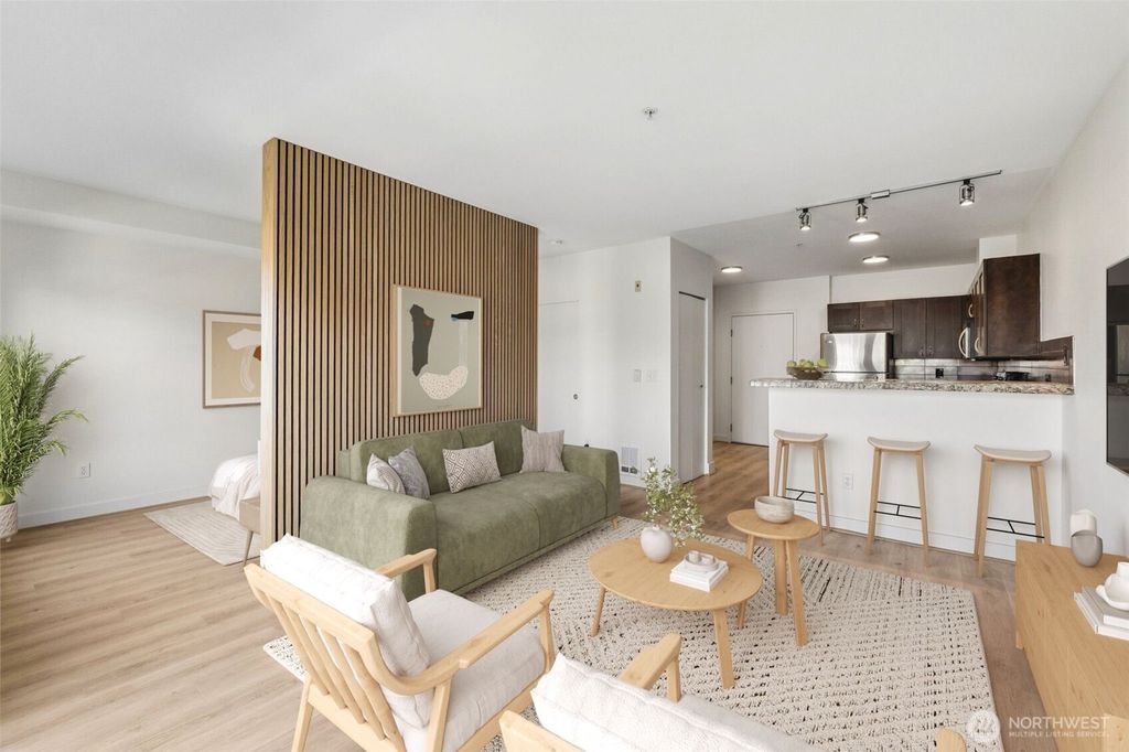 Photo of 1620 Belmont Avenue #423, Seattle, WA 98122 (MLS # 2553863)
