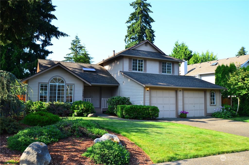 Photo of 1326 137th Street SE, Mill Creek, WA 98012 (MLS # 2265786)