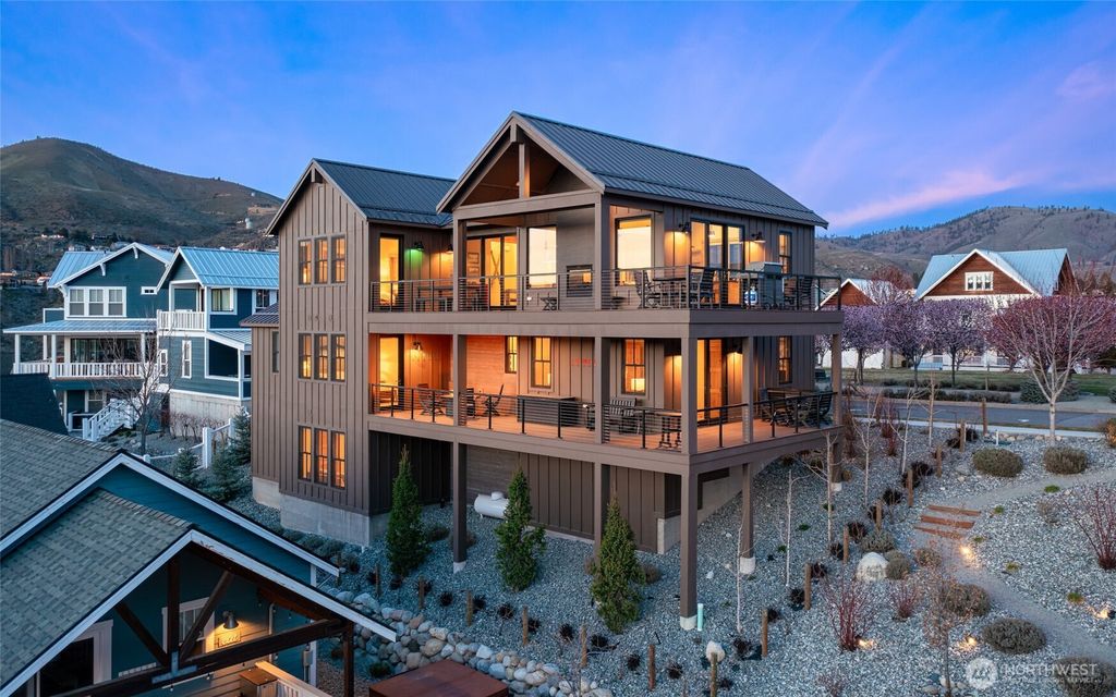 Photo of 168 Jackrabbit Lane, Chelan, WA 98816 (MLS # 2501879)