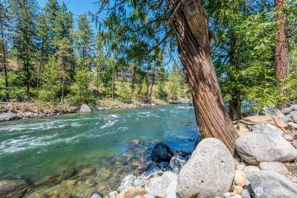Photo of 11798 US Highway 2, Leavenworth, WA 98826 (MLS # 2548069)