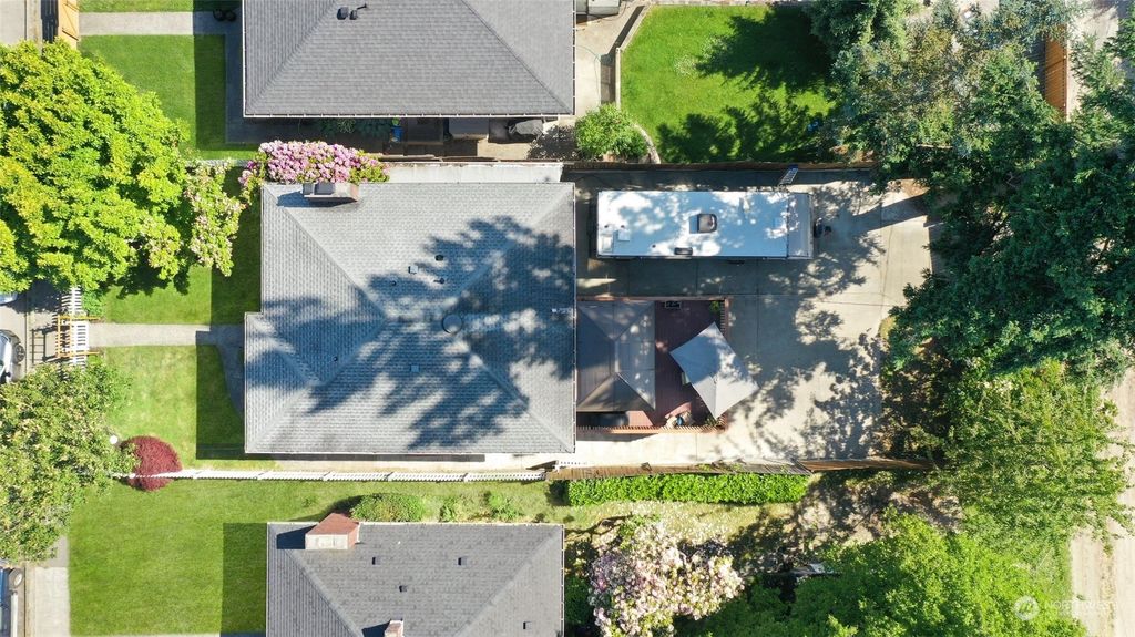 Photo of 8843 16th Avenue SW, Seattle, WA 98106 (MLS # 2078306)