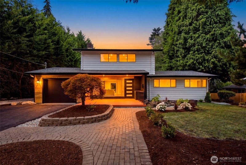 3116 Crystal Springs Road W