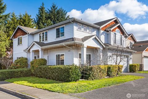 4218 NE 9th Cir Renton WA 98059