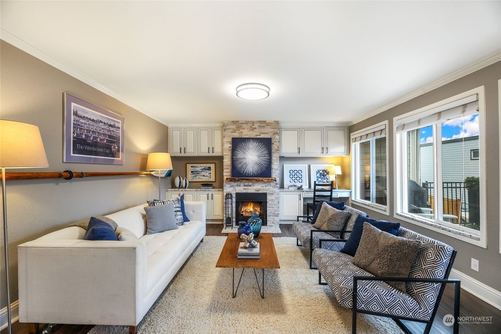 Photo of 1965 12th Avenue W #101, Seattle, WA 98119 (MLS # 2198018)