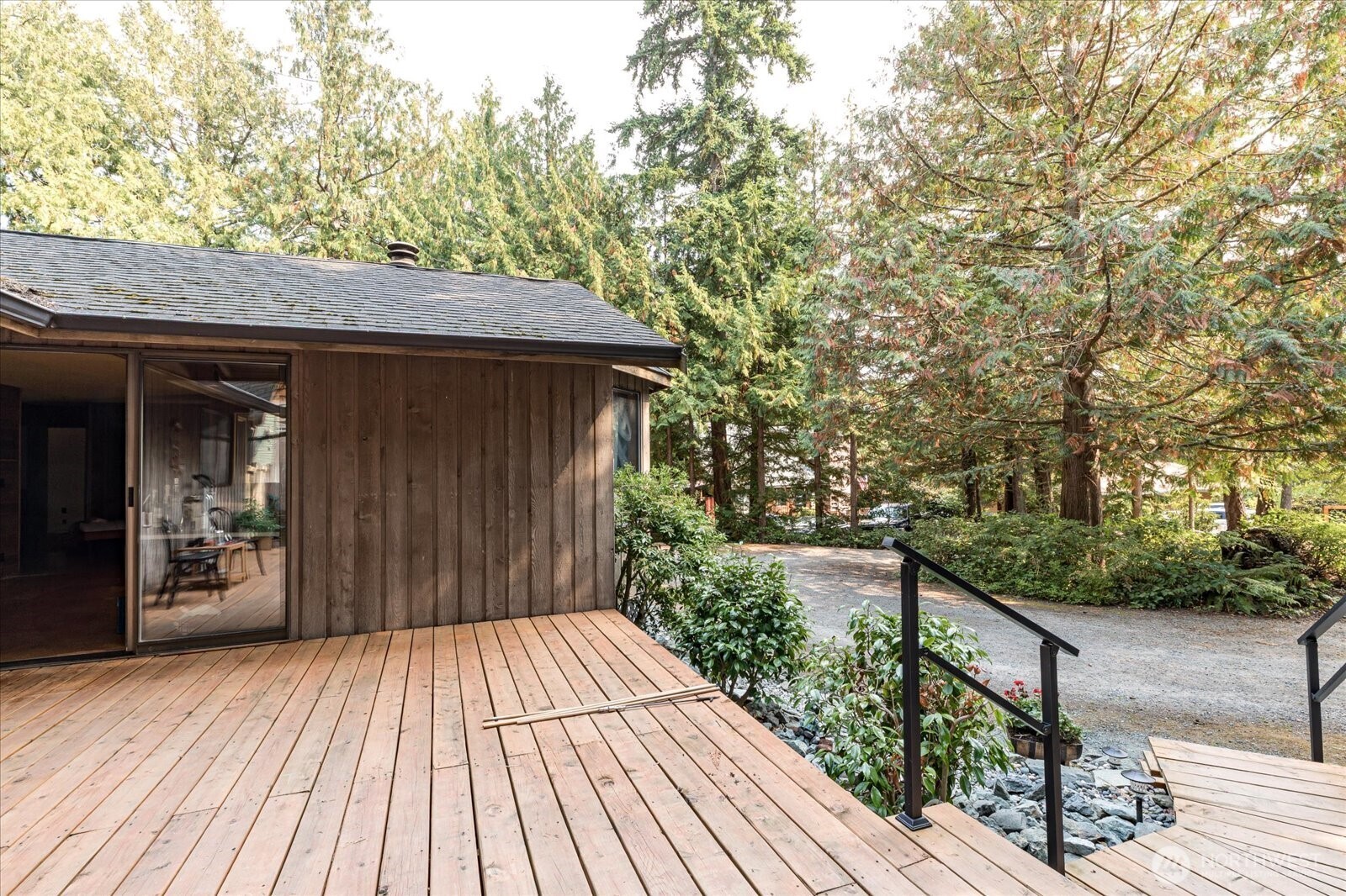 311 Willapa Place