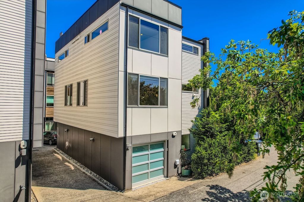 Photo of 4033 California Avenue SW, Seattle, WA 98116 (MLS # 2407364)