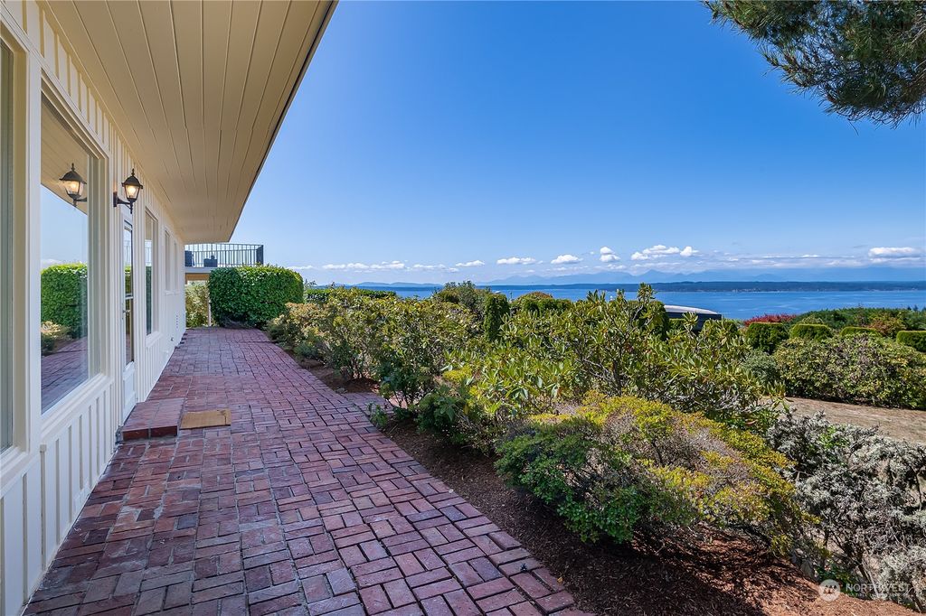 Photo of 18220 Ridgefield Road NW, Shoreline, WA 98177 (MLS # 2144363)