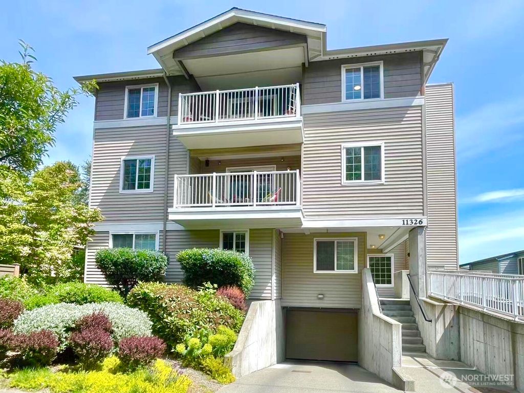 Photo of 11326 3rd Avenue NE #201, Seattle, WA 98125 (MLS # 2367125)