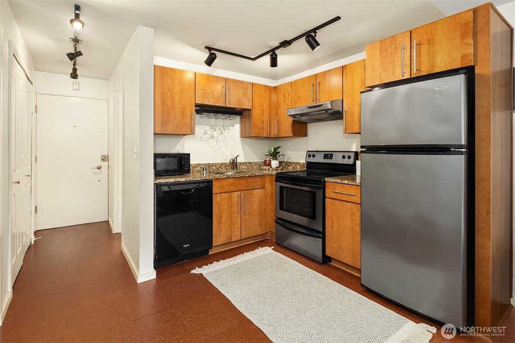 Photo of 1707 Boylston Avenue #206, Seattle, WA 98122 (MLS # 2480367)