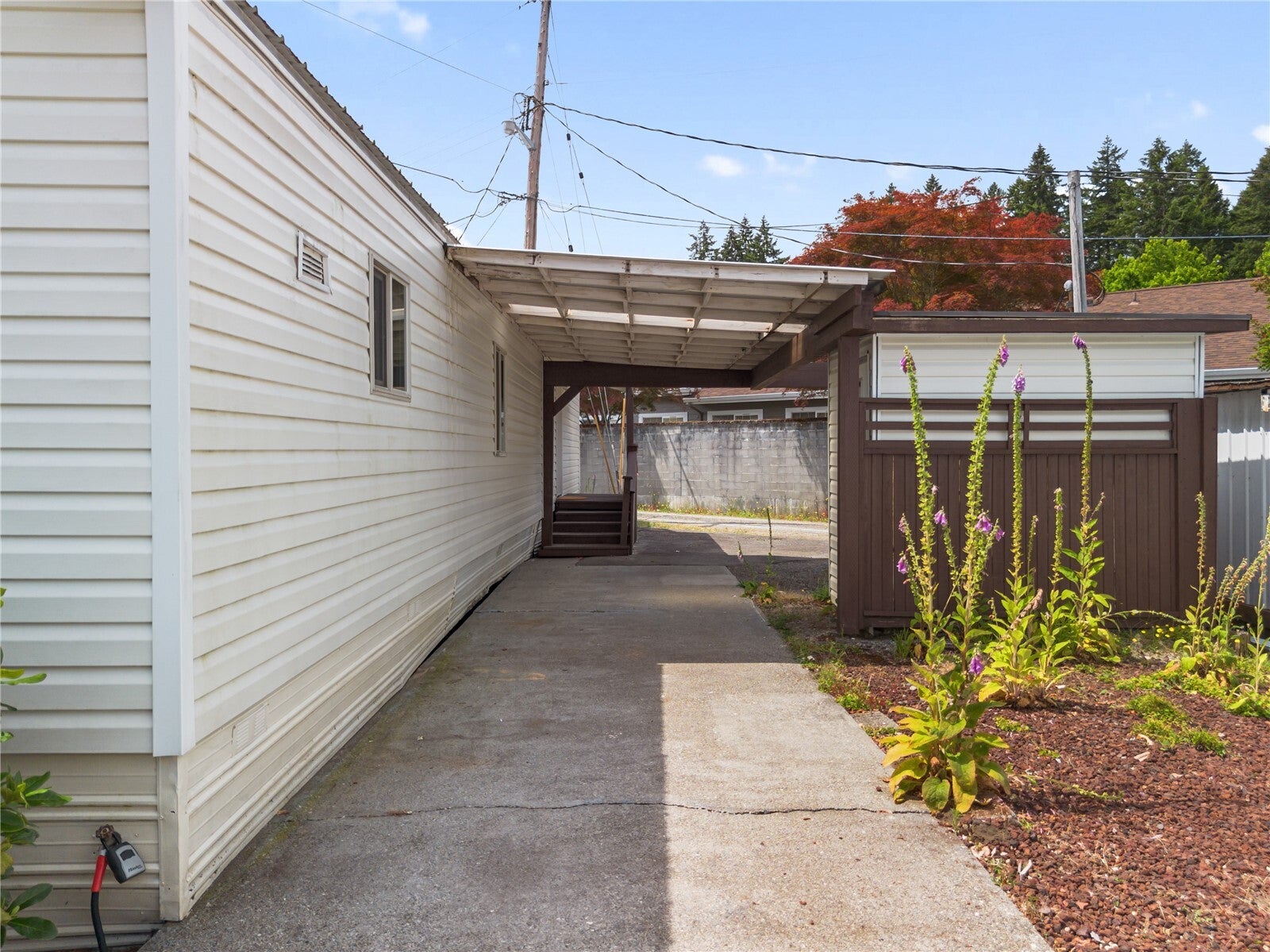 930 Trosper Road SW 129