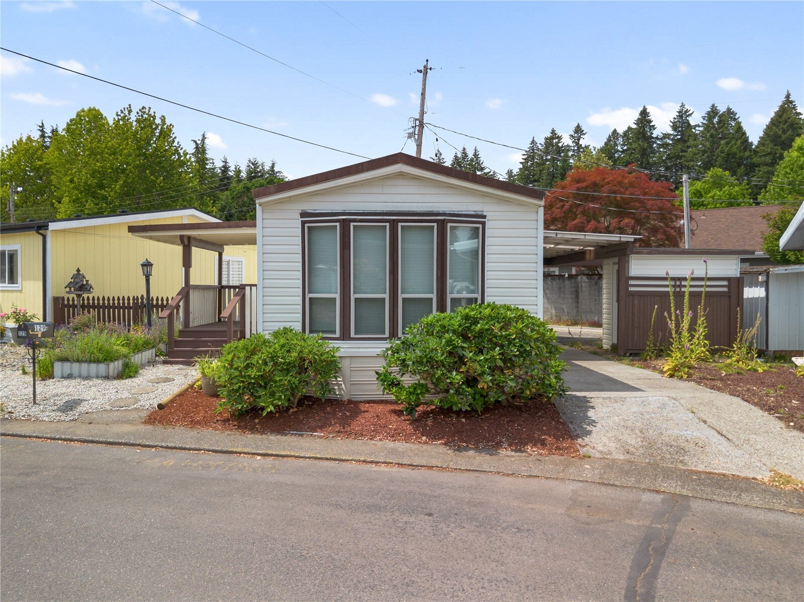 930 Trosper Road SW 129