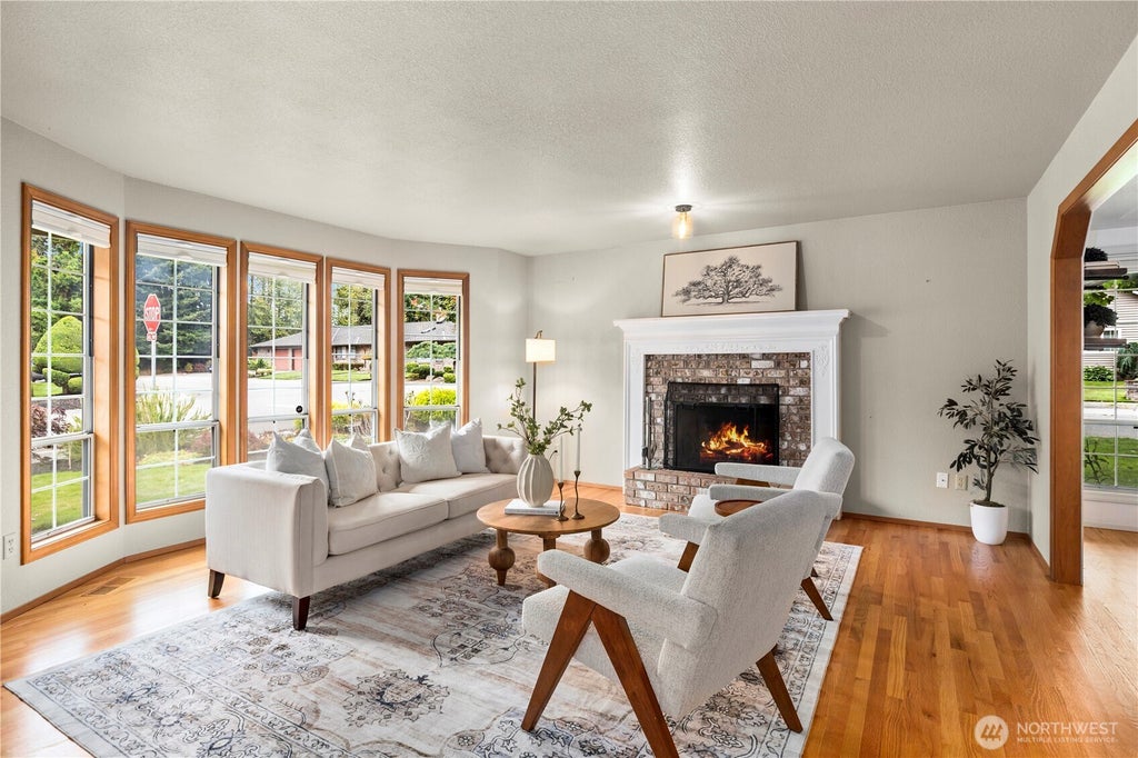 Photo of 12204 42nd Drive SE, Everett, WA 98208 (MLS # 2582993)