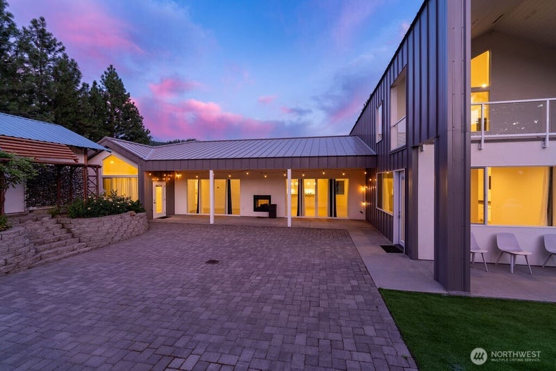 820 Cedar Street
