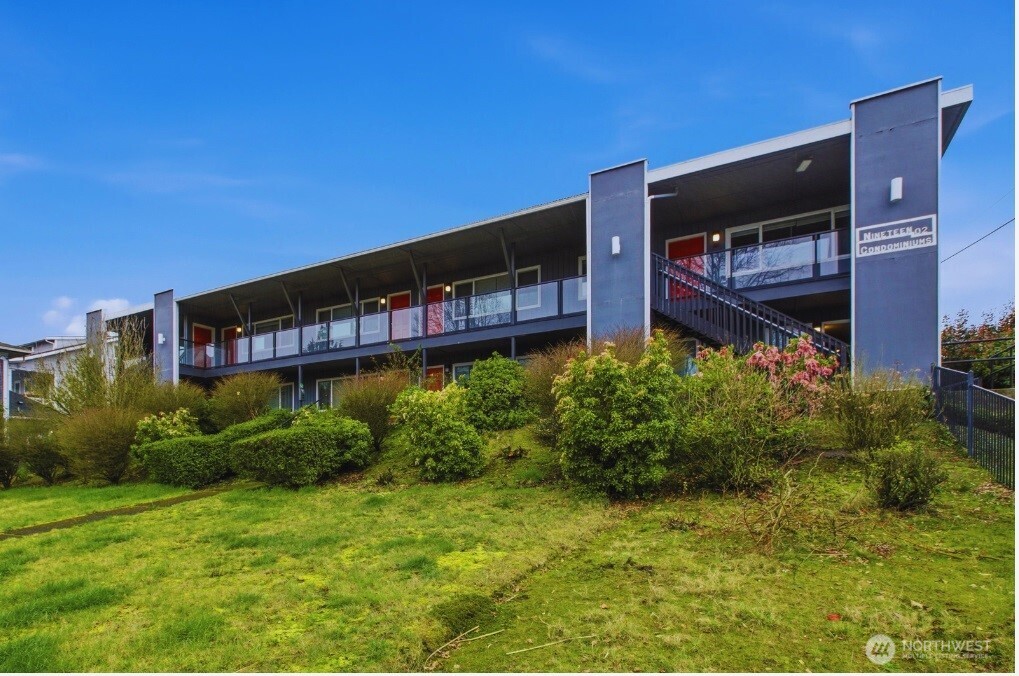 1902 Yakima Avenue #6