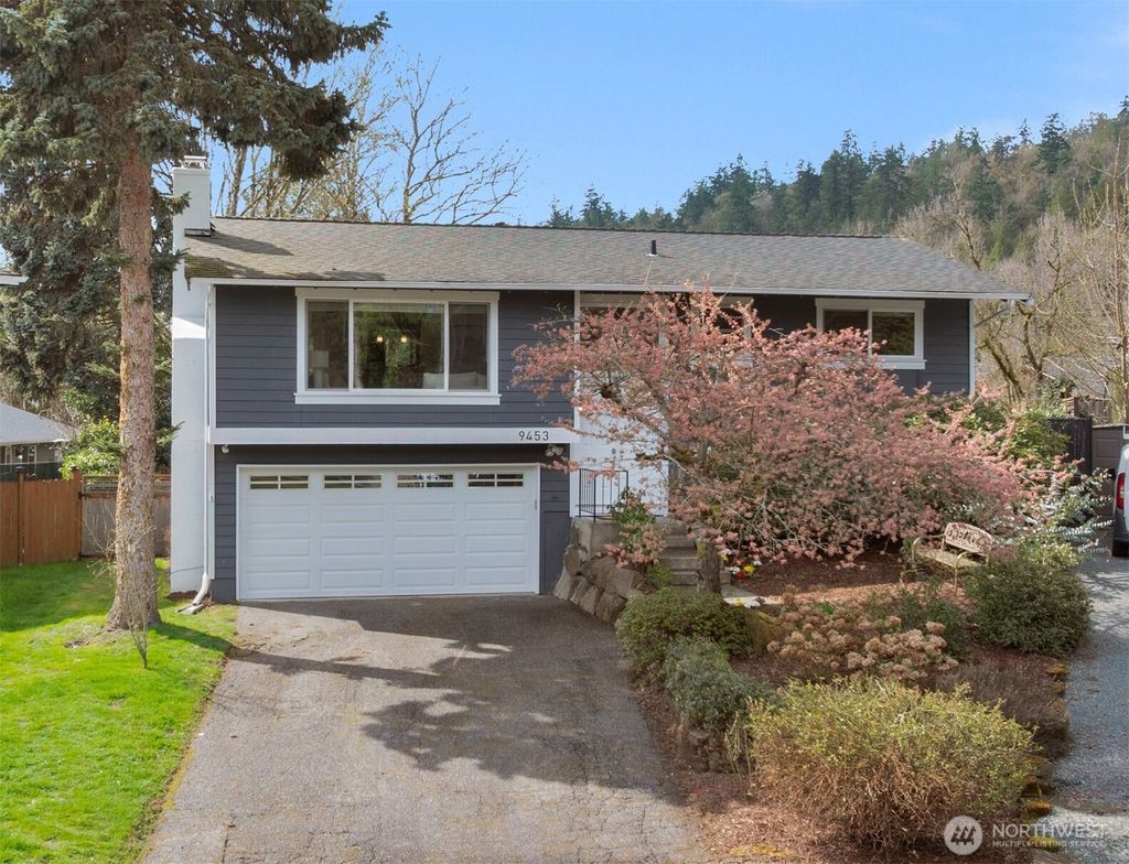 Photo of 9453 NE 125 Place, Kirkland, WA 98034 (MLS # 2350250)