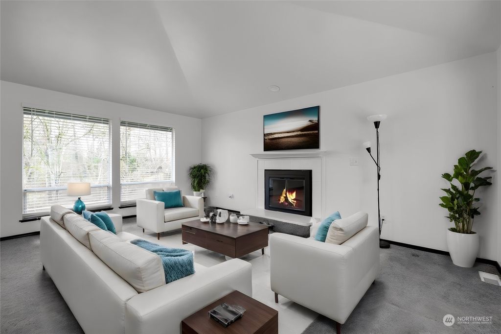 Photo of 27800 20th Place S, Federal Way, WA 98003 (MLS # 2205451)