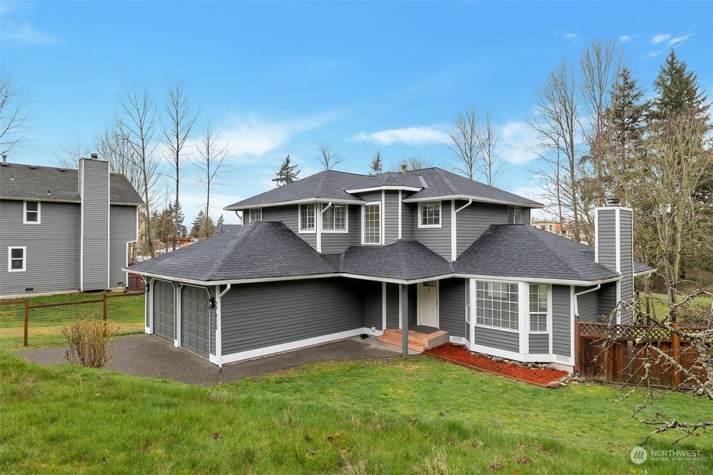 Photo of 27800 20th Place S, Federal Way, WA 98003 (MLS # 2205451)