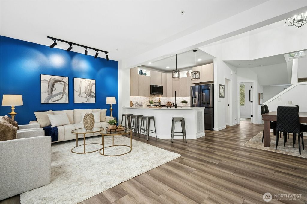 Photo of 2062 NW Boulder Way Drive, Issaquah, WA 98027 (MLS # 2493446)