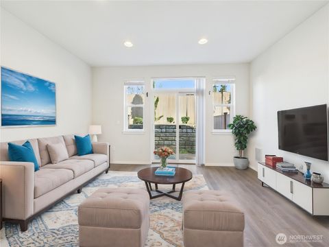 21317 48th Avenue W Unit E4, Mountlake Terrace, WA 98043 - MLS#: 2361733