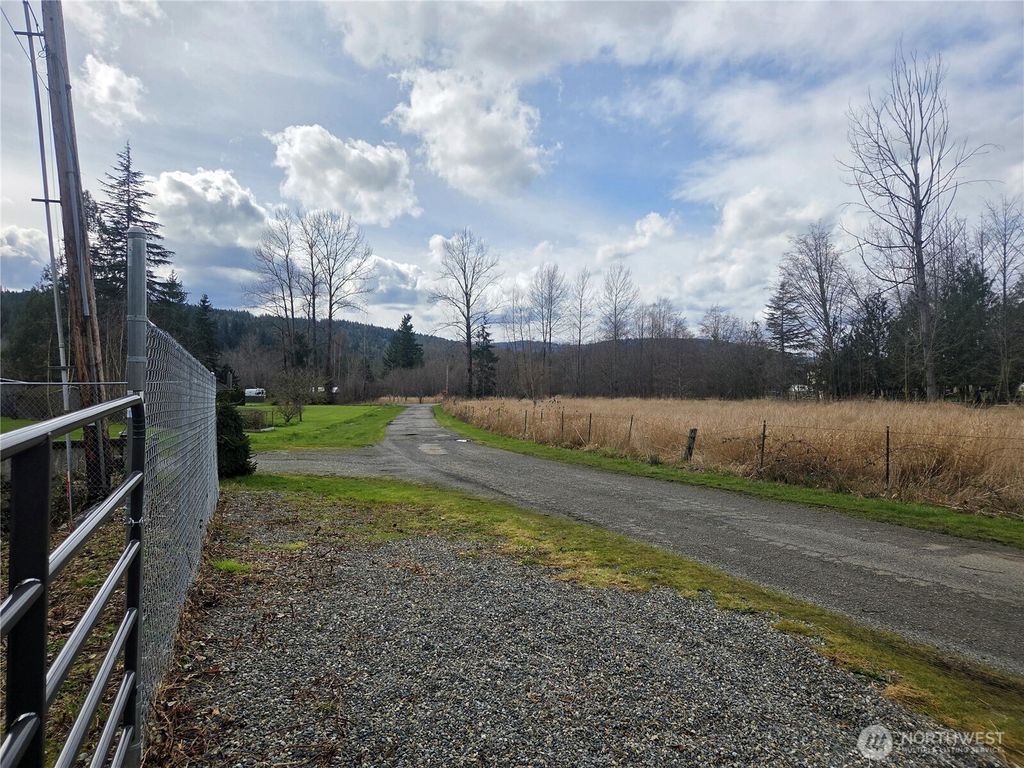 Photo of 36231 SE 47th Court, Fall City, WA 98024 (MLS # 2495224)