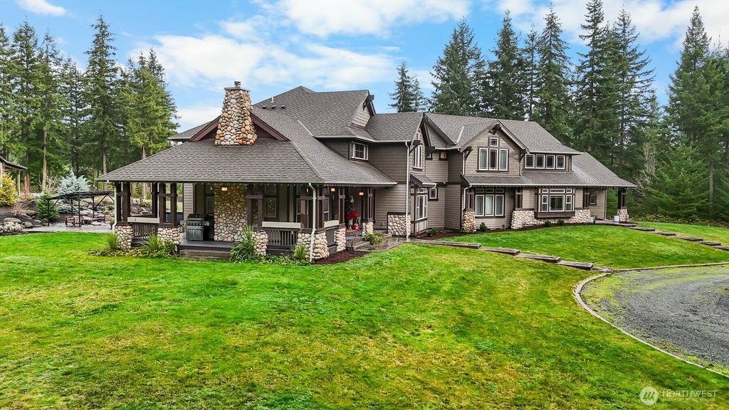 Photo of 2919 Tanwax Crossing E, Roy, WA 98580 (MLS # 2460981)