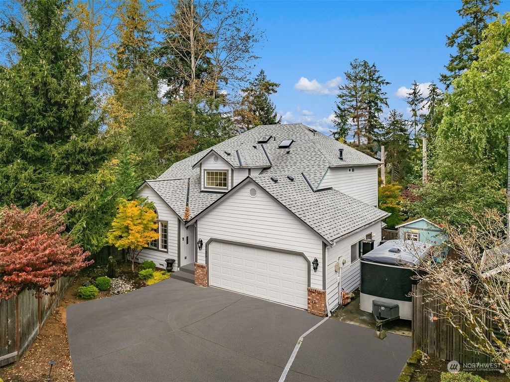 Photo of 3105 140th Place SE, Mill Creek, WA 98012 (MLS # 2305103)