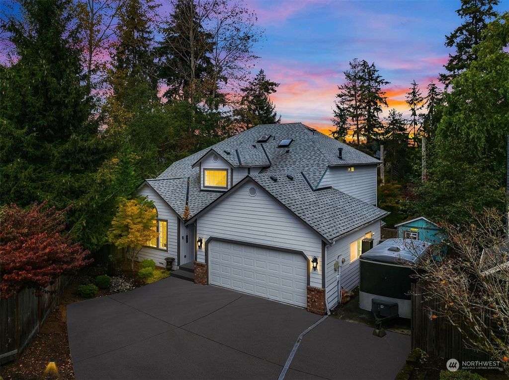 Photo of 3105 140th Place SE, Mill Creek, WA 98012 (MLS # 2305103)
