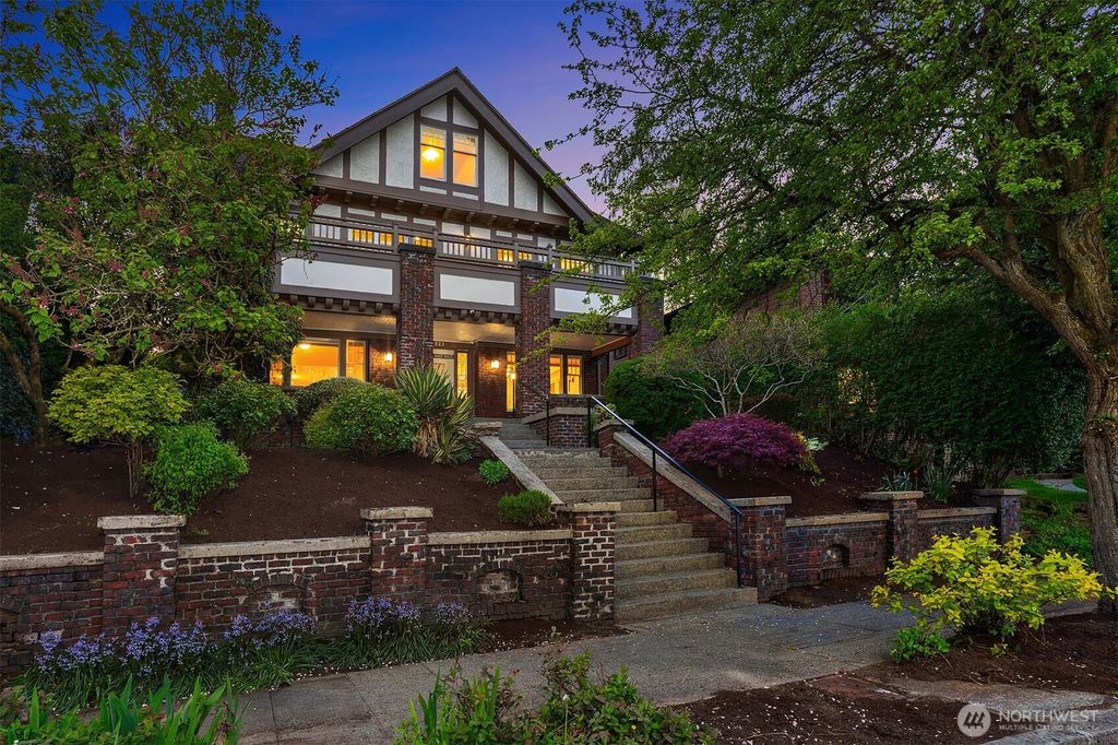 Photo of 923 23rd Avenue E, Seattle, WA 98112 (MLS # 2361360)