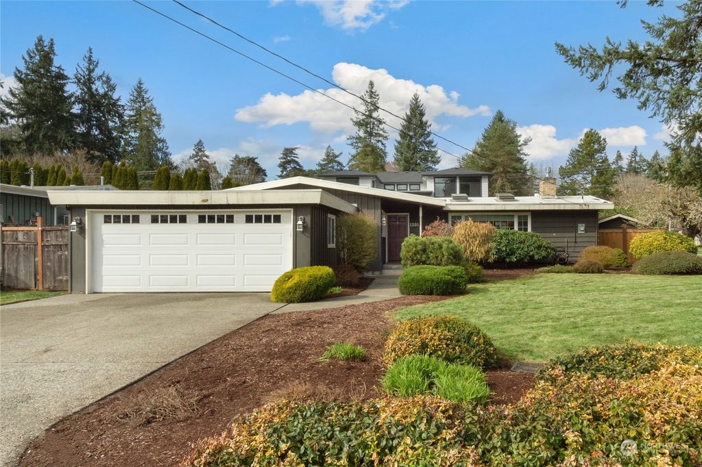 Photo of 1205 165th Avenue SE, Bellevue, WA 98009 (MLS # 2210616)