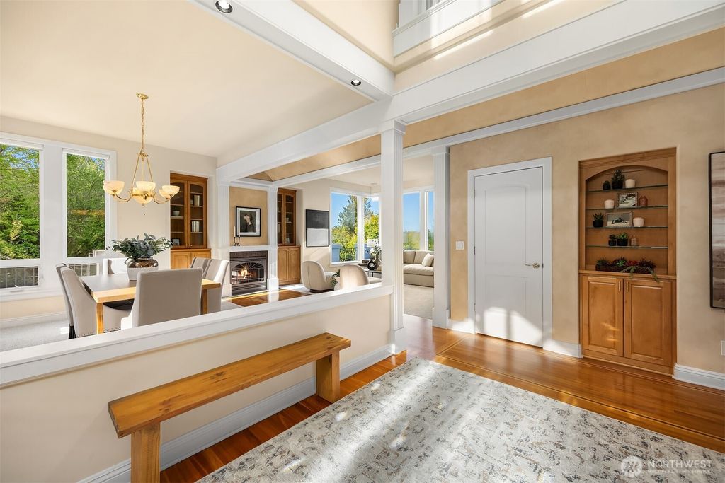 Photo of 2400 74th Avenue SE, Mercer Island, WA 98040 (MLS # 2367707)