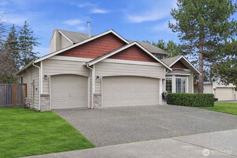 4108 NE 7th Street Renton WA 98059
