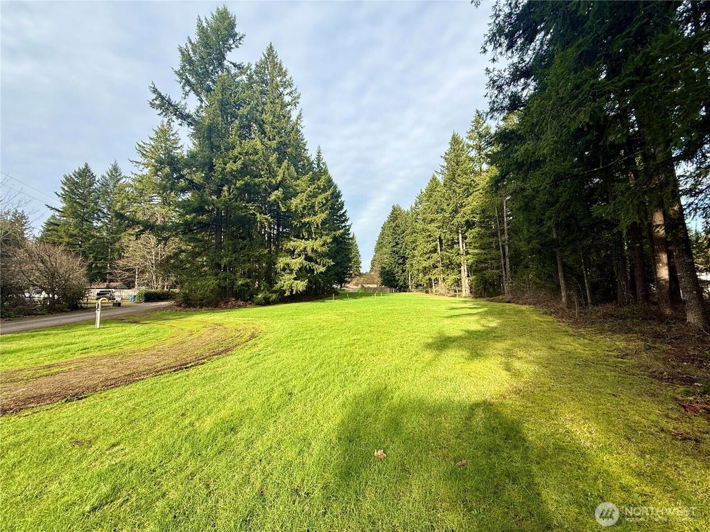 Photo of 20403 SE 248th Street, Maple Valley, WA 98038 (MLS # 2478478)