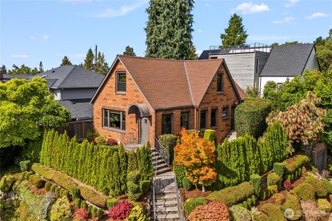 Photo of 2355 45th Avenue SW, Seattle, WA 98116 (MLS # 2586952)