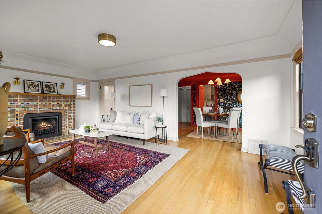 Photo of 2355 45th Avenue SW, Seattle, WA 98116 (MLS # 2586952)
