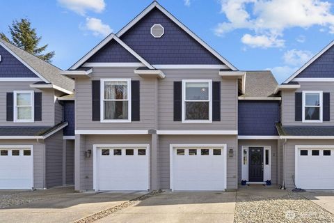 Photo of 103 Rainbow Way #2, Kelso, WA 98626 (MLS # 2497209)