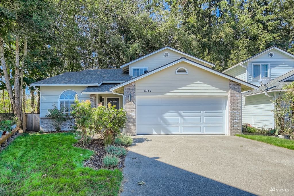 Photo of 2712 179th Place NE #234, Marysville, WA 98271 (MLS # 1992734)
