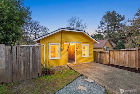 Photo of 13537 52nd Avenue S, Tukwila, WA 98168 (MLS # 2484595)