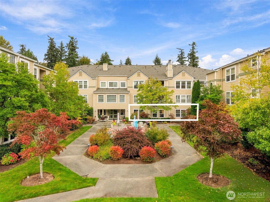 Photo of 4133 224th Lane SE #101, Issaquah, WA 98029 (MLS # 2583806)