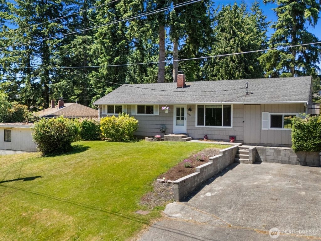 Photo of 8532 E Xavier Way, Everett, WA 98208 (MLS # 2391033)
