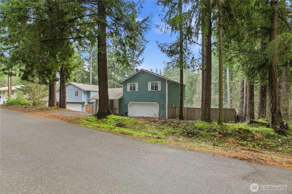 Photo of 17301 W View Lane SE, Yelm, WA 98597 (MLS # 2480276)