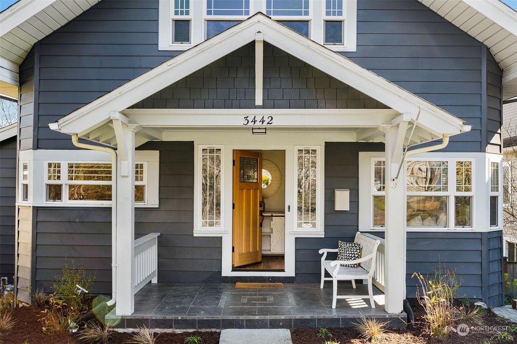 Photo of 3442 38th Avenue SW, Seattle, WA 98126 (MLS # 2202229)