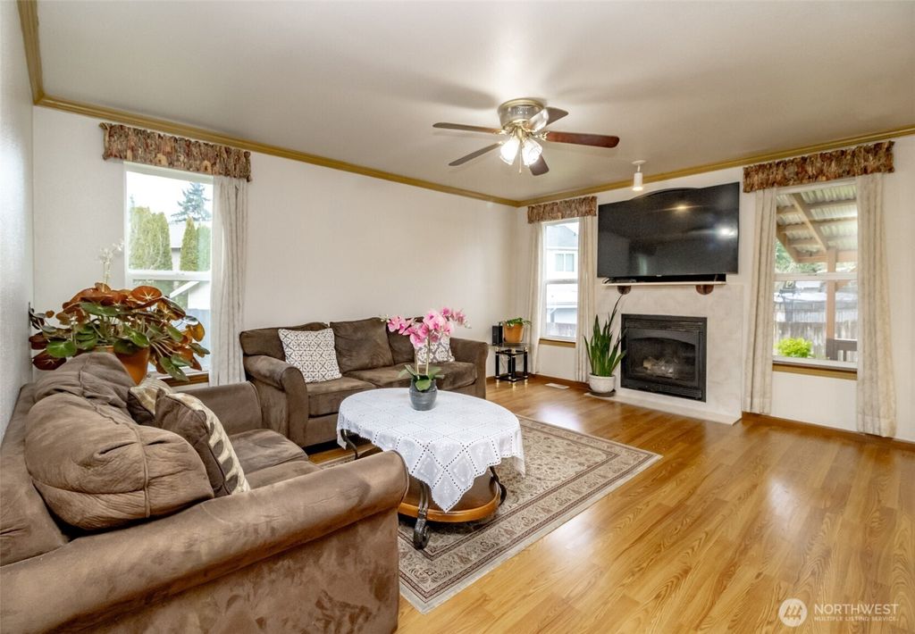 Photo of 29123 41 Street Ct S, Auburn, WA 98001 (MLS # 2467729)